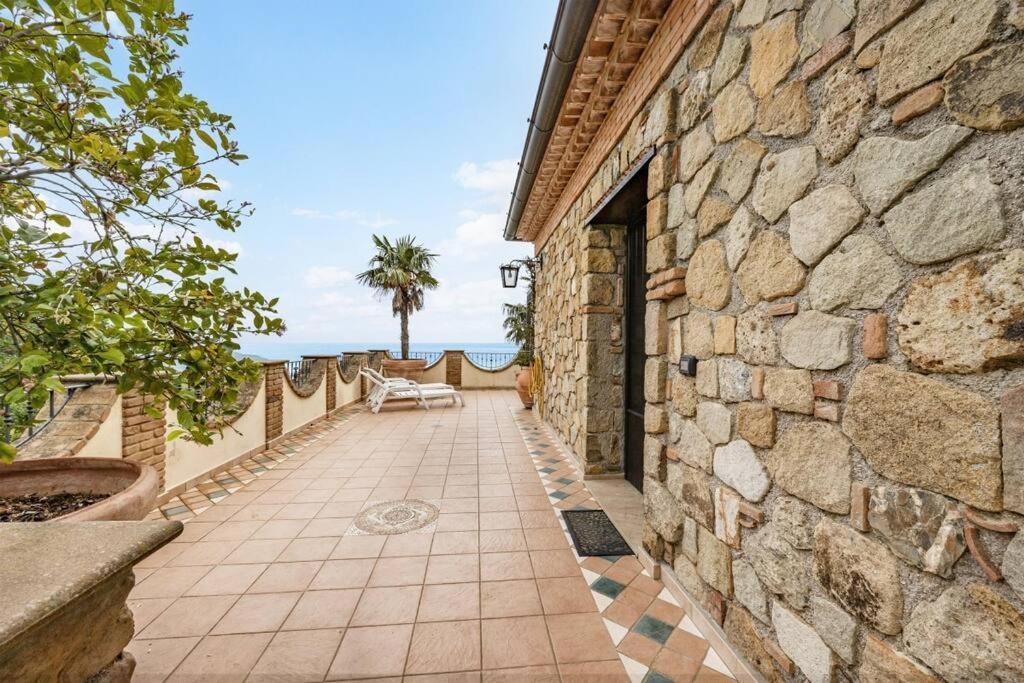 La Villa Di Nonna Angela Pisciotta Exterior photo